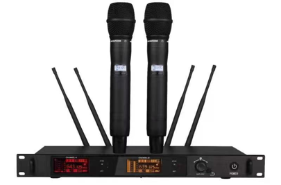 一拖二無線真分集手持式話筒